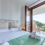 דירה Relaxing Sunlit Getaway *