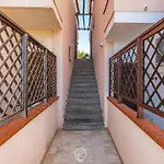 Relaxing Sunlit Getaway