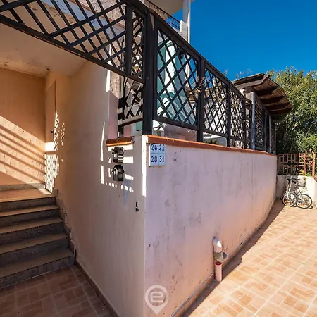 Relaxing Sunlit Getaway Villasimius